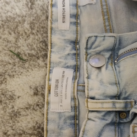Cotton On size 2 stretch mom Jean's. Both pair for 35 - Picture 2 of 4